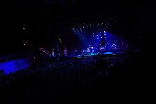 HYDE「HYDE ACOUSTIC CONCERT TOUR 2018 -黒ミサ ASIA-」上海公演の様子。