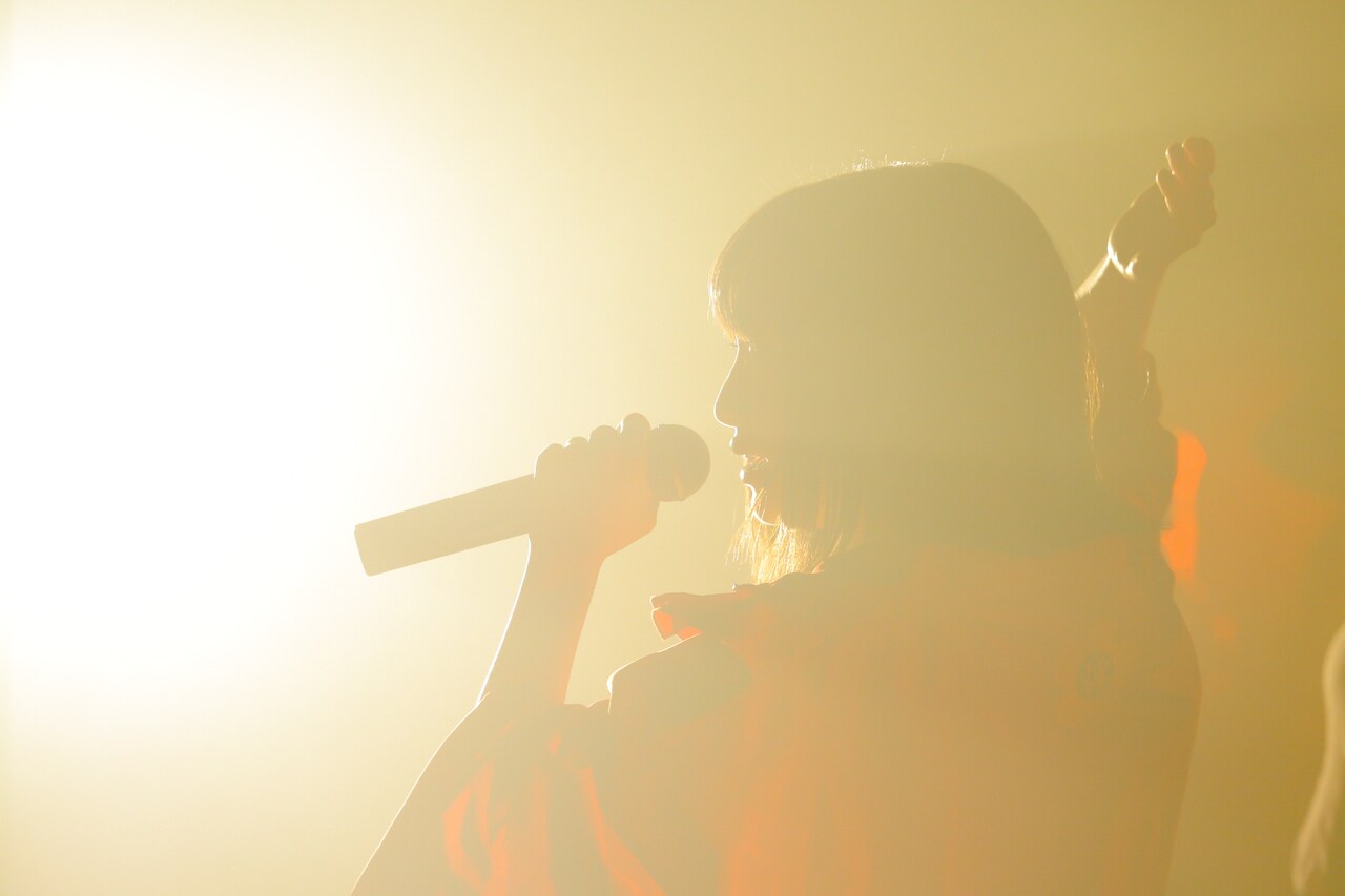 吉田凜音、歌とラップとダンスの卓越したスキルでフロア撃ち抜いたレコ発ワンマン