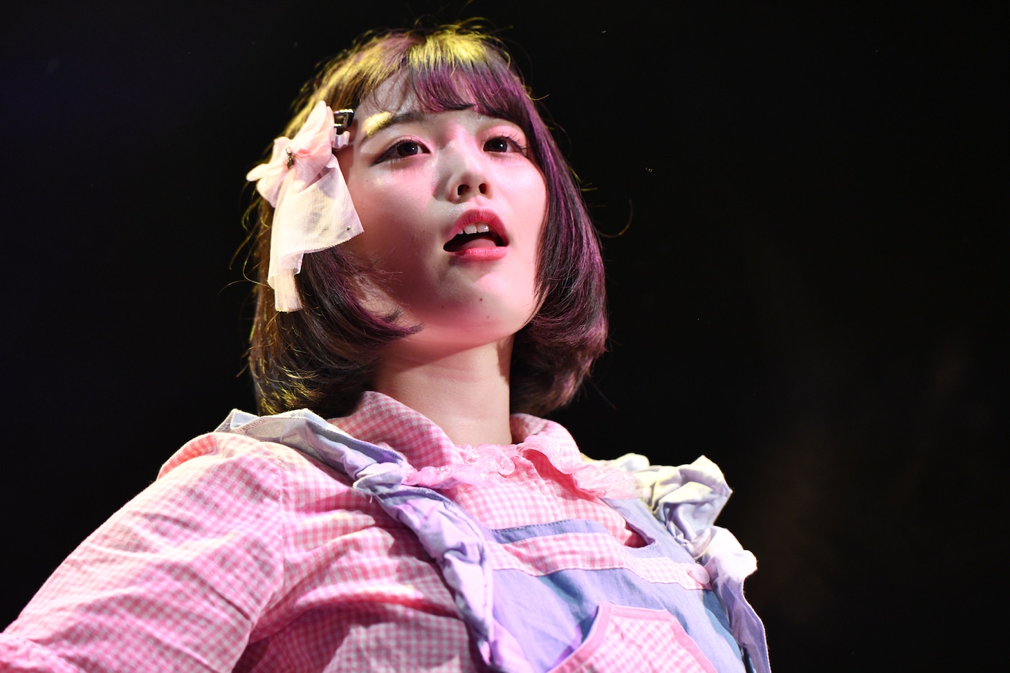 小山ひな