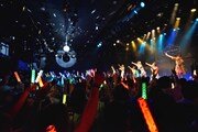 神宿「神宿全国ツアー2017-2018～はじめまして！神宿です。～」最終公演の様子。