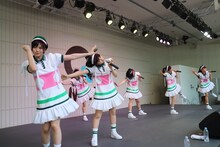 私立恵比寿中学（写真提供：SMEレコーズ）