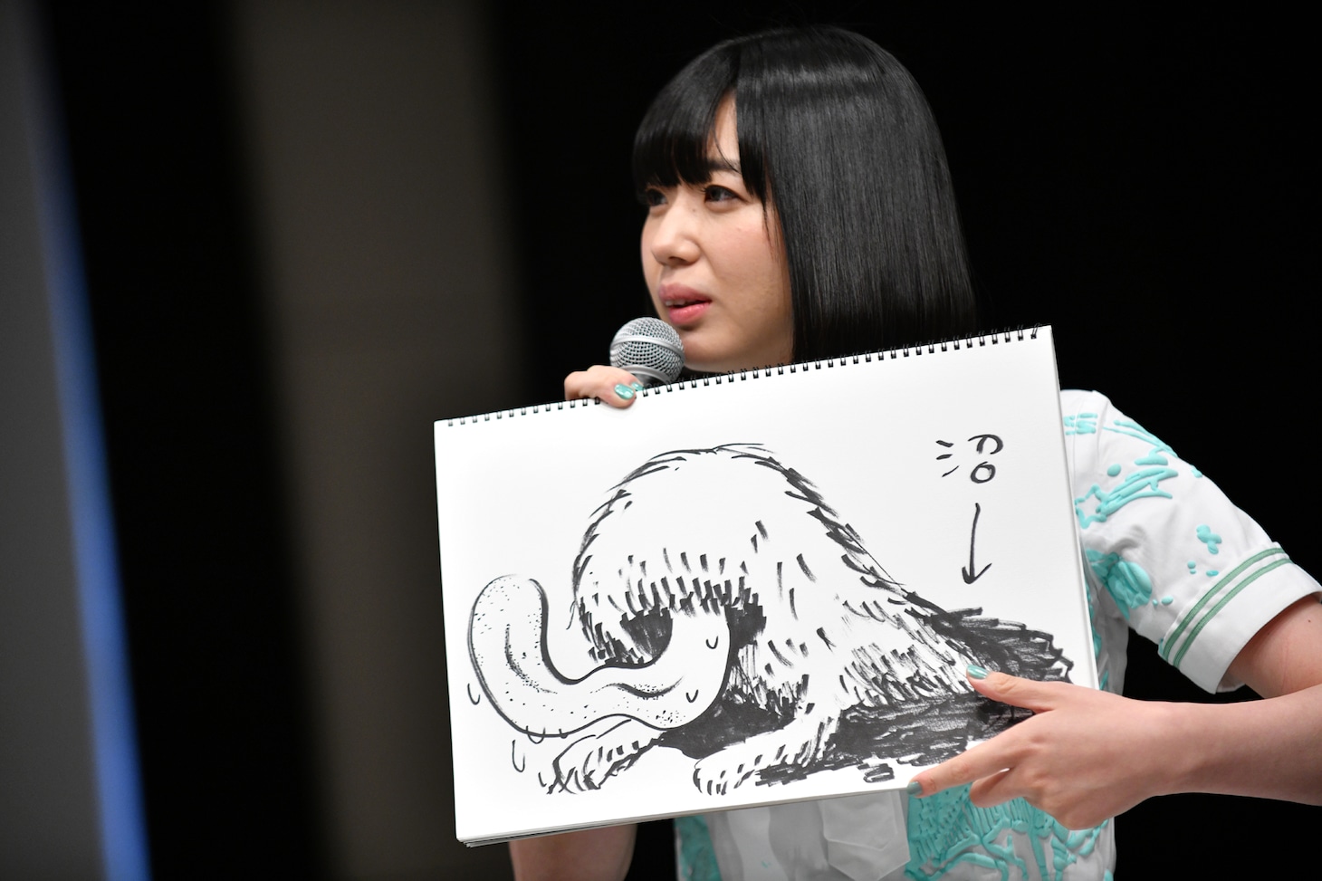 夢眠ねむが描いたモケーレムベンベ。