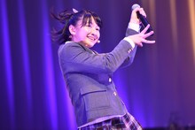 はみだせ！委員長に就任した日高麻鈴。