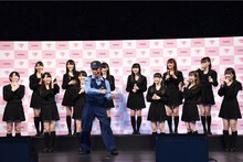 柳沢慎吾の登場に沸く=LOVE。