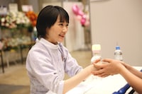 人気画像3位は「乃木坂46生駒里奈ラスト握手会に3万5000人集結『最高のメンバーに出会えた』」より、生駒里奈（乃木坂46）。