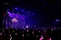 「SHOKO NAKAGAWA BIRTHDAY LIVE ～19850505～」の様子。（撮影：外山繁）