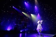 「SHOKO NAKAGAWA BIRTHDAY LIVE ～19850505～」の様子。（撮影：外山繁）