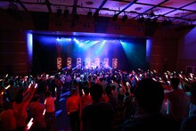 LinQ「ALIVE～色々あって7人になりました！～」の様子。（写真提供：ジョブネット）