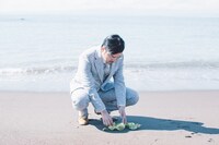 「初恋 横浪修×前野健太 写詩ン集」掲載カット