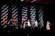 「PERFECT ONE presents SONGS & FRIENDS」の様子。(撮影:上飯坂一)