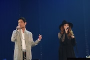 久保田利伸とJUJU。(撮影:中嶌英雄)