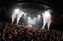 ぜんぶ君のせいだ。「ロマン無頼IZM」の様子。（撮影：関上貴也）