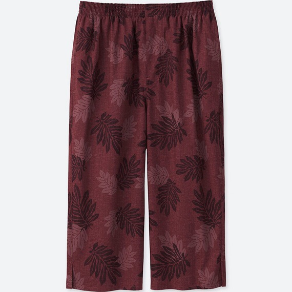 ひろせひろせ着用のステテコ。