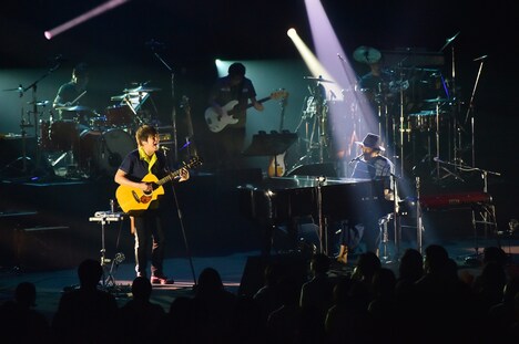 「SUKIMASWITCH TOUR 2018 "ALGOrhythm"」福岡・福岡サンパレスホテル＆ホール公演の様子。（撮影：田中紀彦）