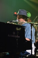 常田真太郎（Piano, Cho）（撮影：田中紀彦）