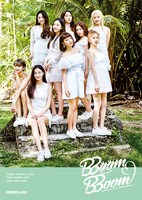 MOMOLAND「BBoom BBoom」初回限定盤Bジャケット