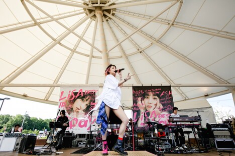 LiSA「LiVE in Smilepark Allfree !!」の様子。（Photo by Viola Kam[V’z Twinkle]）