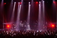 「TOUR 2018『high $pec High Return』」東京・TOKYO DOME CITY HALL公演の様子。