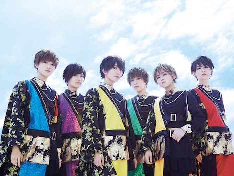 風男塾。左端が愛刃健水。