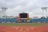 東京・明治神宮野球場