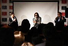 I.N.A.（hide with Spread Beaver）「君のいない世界 ～hideと過ごした2486日間の軌跡～」刊行記念イベントの様子。