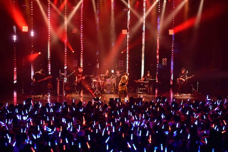 みやかわくん「secret blue 2018」東京・EX THEATER ROPPONGIの様子。（Photo by HAJIME KAMIIISAKA）