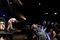 しゅーず「Shoose Live Tour 2018 -Pastel-」最終公演の様子。（撮影：小松陽祐［ODD JOB］）