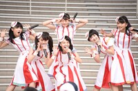 ばってん少女隊「いま、会いにゆきナス」東京・ダイバーシティ東京プラザ フェスティバル広場の様子。