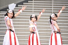 左から星野蒼良、春乃きいな、上田理子。