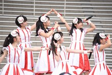 ばってん少女隊「いま、会いにゆきナス」東京・ダイバーシティ東京プラザ フェスティバル広場の様子。