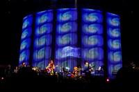 「GLIM SPANKY LIVE AT 日本武道館」の様子。（photo by HAJIME KAMIIISAKA）