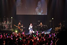 「板野友美 LIVE TOUR 2018 ～Just as I am～」最終公演の様子。（写真提供：キングレコード）