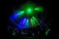 SUPER★DRAGONのツアーファイナルの様子。（撮影：笹森健一）