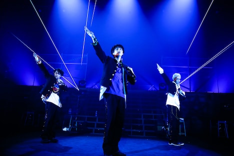 左から玲於、毅、ジャン。（撮影：笹森健一）