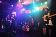 ほのかりんワンマンライブ「LOVE ME TENDER」の様子。（写真提供：フォーライフ ミュージックエンタテイメント）