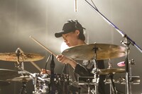 大井一彌（Dr）（Photo by Kosuke Ito）