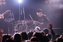 大井一彌（Dr）（Photo by Kosuke Ito）