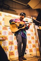 前野健太（撮影：タイコウクニヨシ）