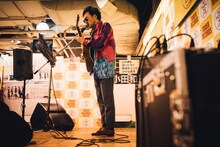 前野健太（撮影：タイコウクニヨシ）