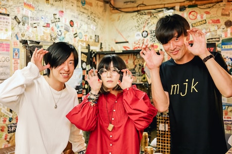 左からとホリエアツシ（ストレイテナー）、majiko、荒井岳史（the band apart）。（Photo by Viola Kam[V’z Twinkle]）