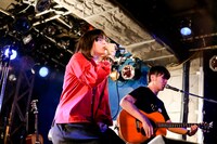 majikoと荒井岳史（the band apart）。（Photo by Viola Kam[V’z Twinkle]）