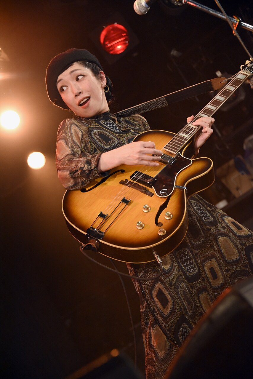Mad Moisell CD T字路s Diesel Ann 伊東妙子 Mad Moisell CD T字路s Diesel Ann 伊東妙子 - メルカリ