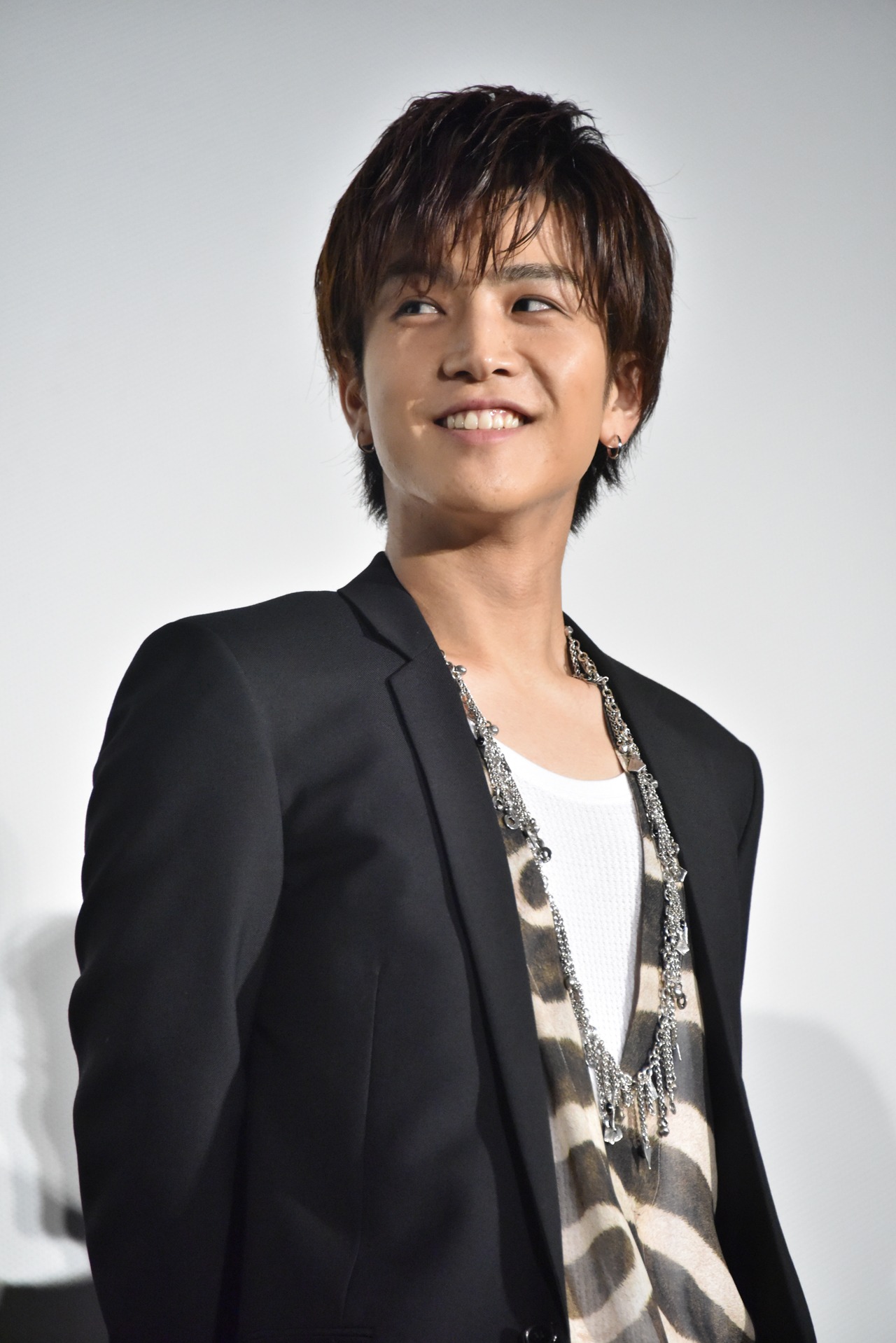 岩田剛典