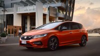 Honda「JADE」CMのワンシーン。（提供：本田技研工業株式会社 JADE「NEW STYLE WGN」篇 / Honda「JADE」CMソング）
