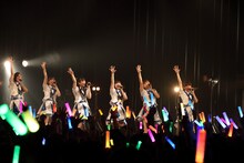 私立恵比寿中学（撮影：高畠正人、新倉映見）