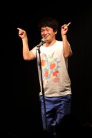 ちゅうえい（流れ星）（撮影：高畠正人、新倉映見）