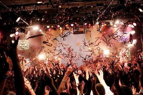 「コレサワ ワンマンショー『コレシアター04』」の様子。（撮影：小坂茂雄）