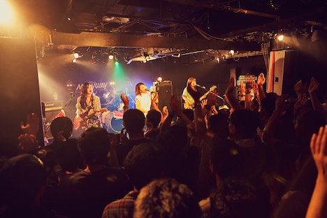 LAZYgunsBRISKY「Gather of Dreams vol.5 -Smile of Dreams-」の様子。（Photo by Kaita Otome）