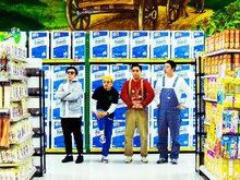 Yasei Collective。右端が別所和洋（Key）。