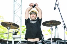 SUNE（Dr / GOOD4NOTHING）